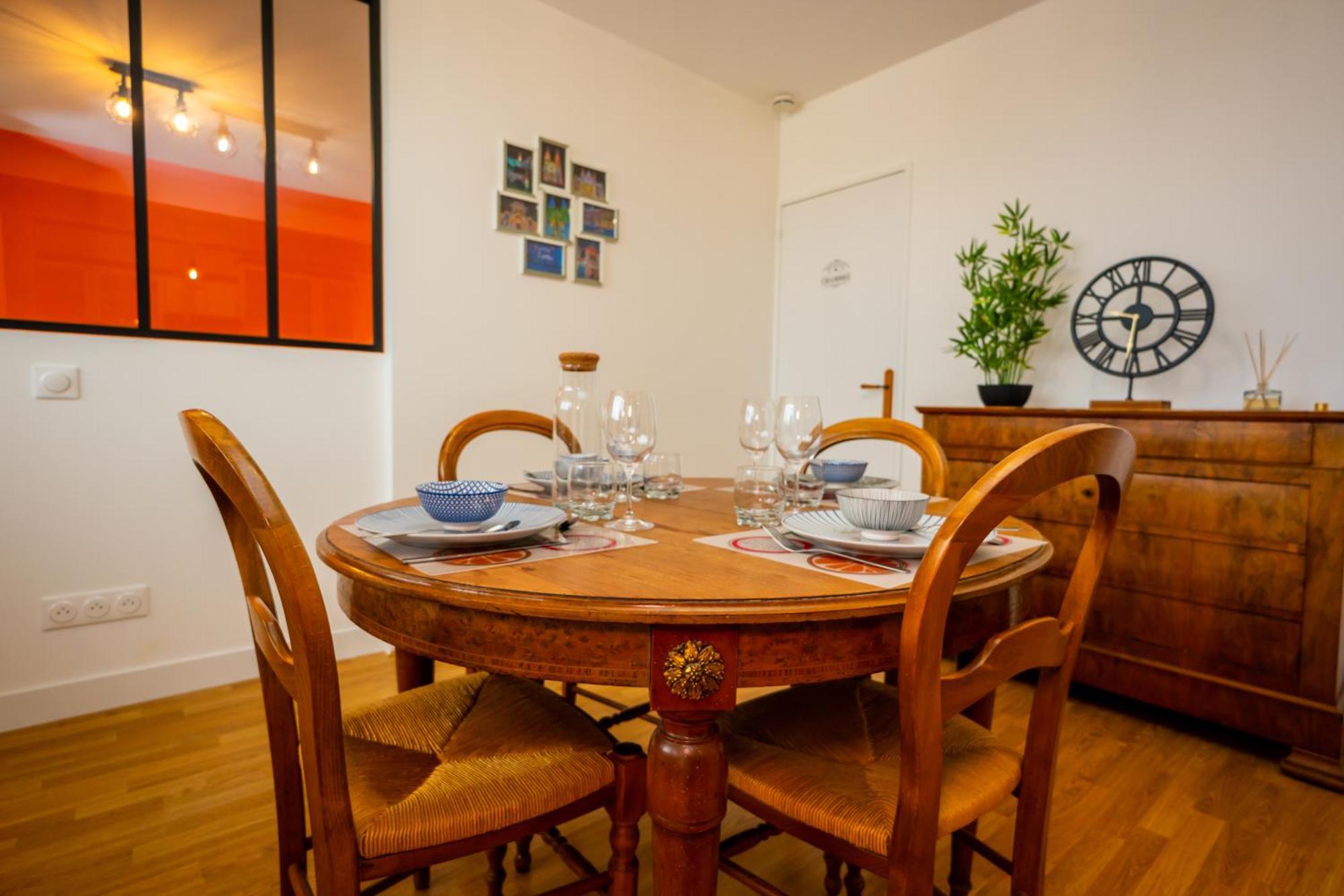 Le Fleuri Apartment Chartres